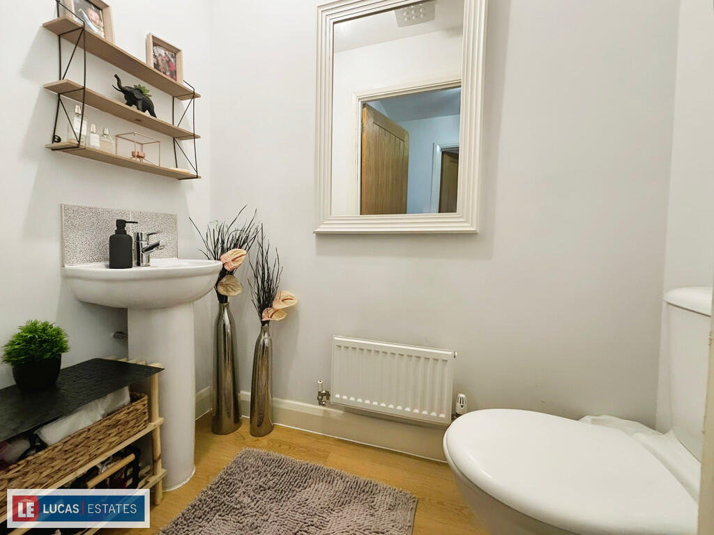 Additional property image - Trem Yr Afon, Cefn Hengoed, Hengoed