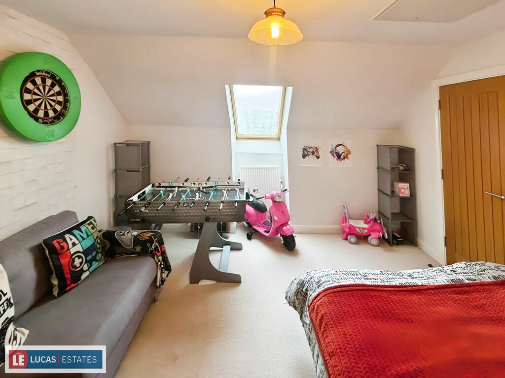 Additional property image - Trem Yr Afon, Cefn Hengoed, Hengoed