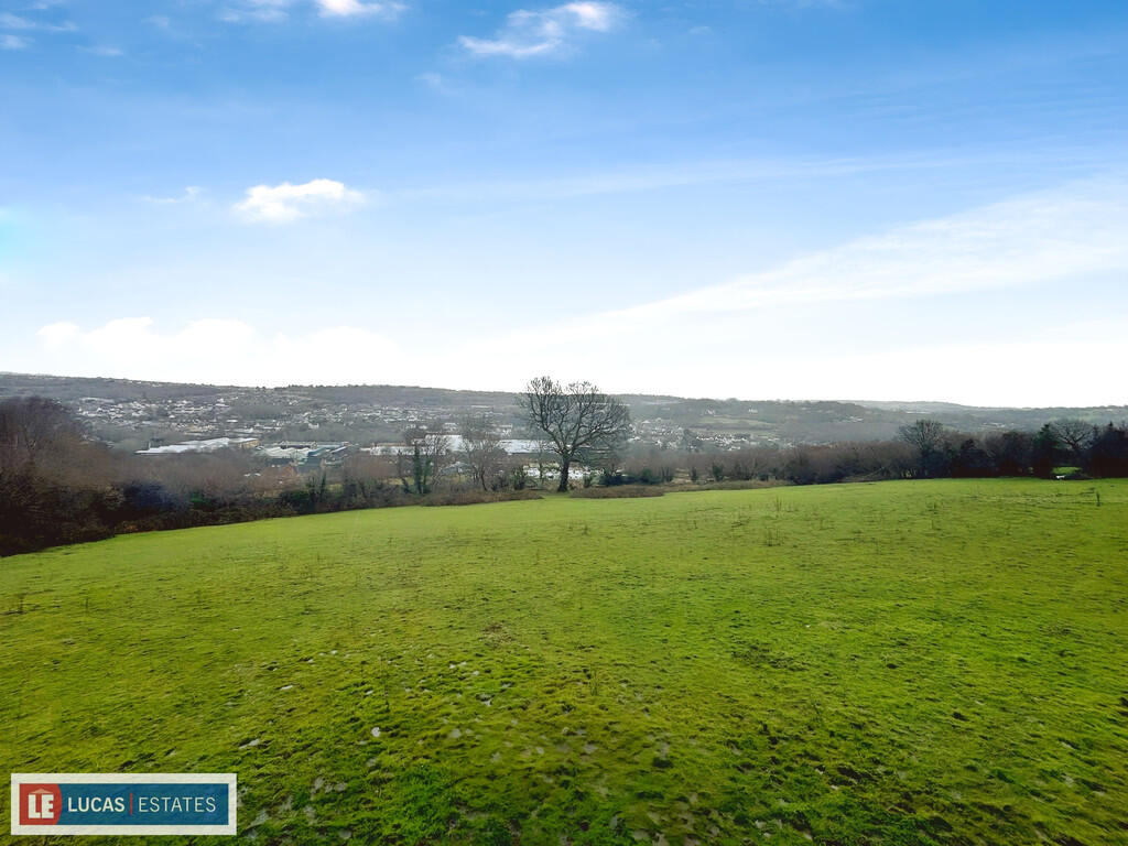 Additional property image - Trem Yr Afon, Cefn Hengoed, Hengoed