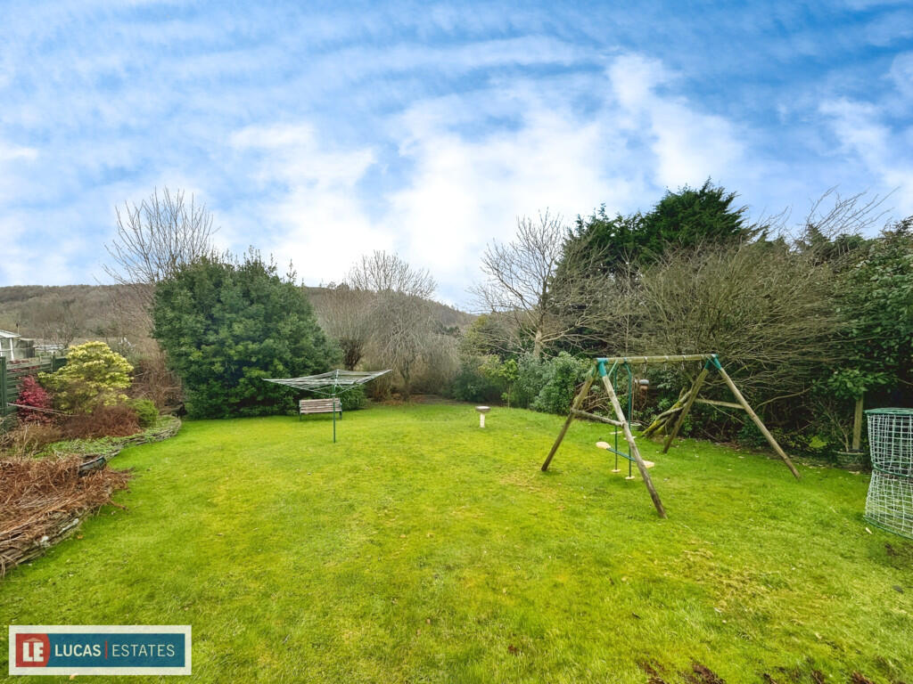 Additional property image - Park Lane, Ystrad Mynach