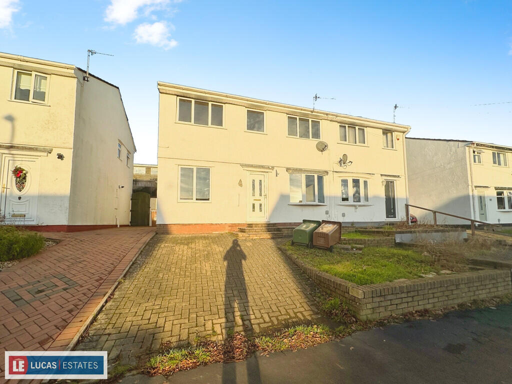 Main image of property: Tylagwyn, Penpedairheol