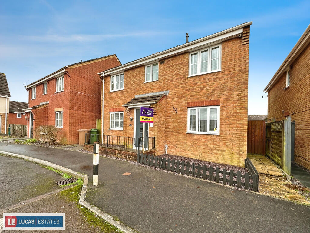 Main image of property: Golwg Y Bont, Blackwood