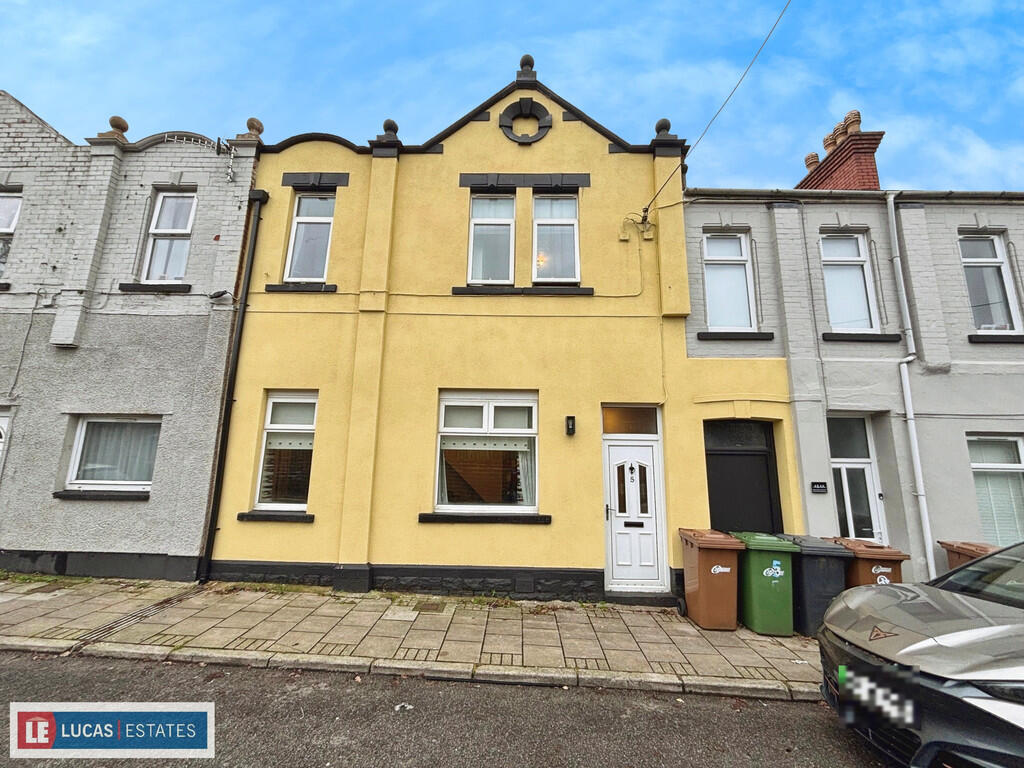 Main image of property: Post Office Buildings, Pengam, Blackwood