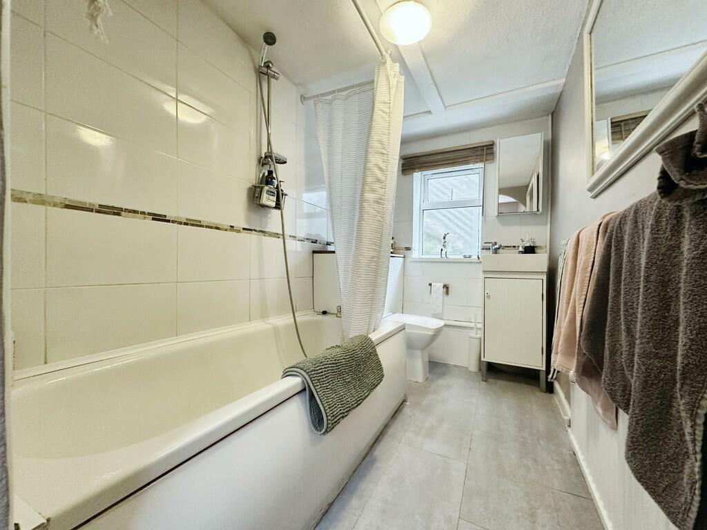 Additional property image - Mount Pleasant Cottages, Hengoed