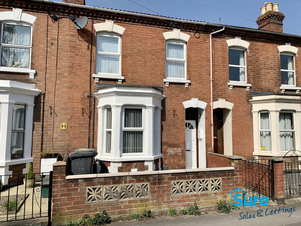 4 bedroom terraced house for rent in Oxford Road, GL1