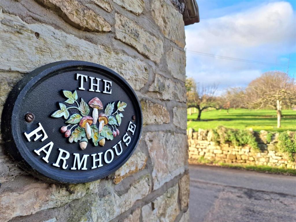 4 bedroom country house for sale in Cliffords Mesne, Newent, GL18