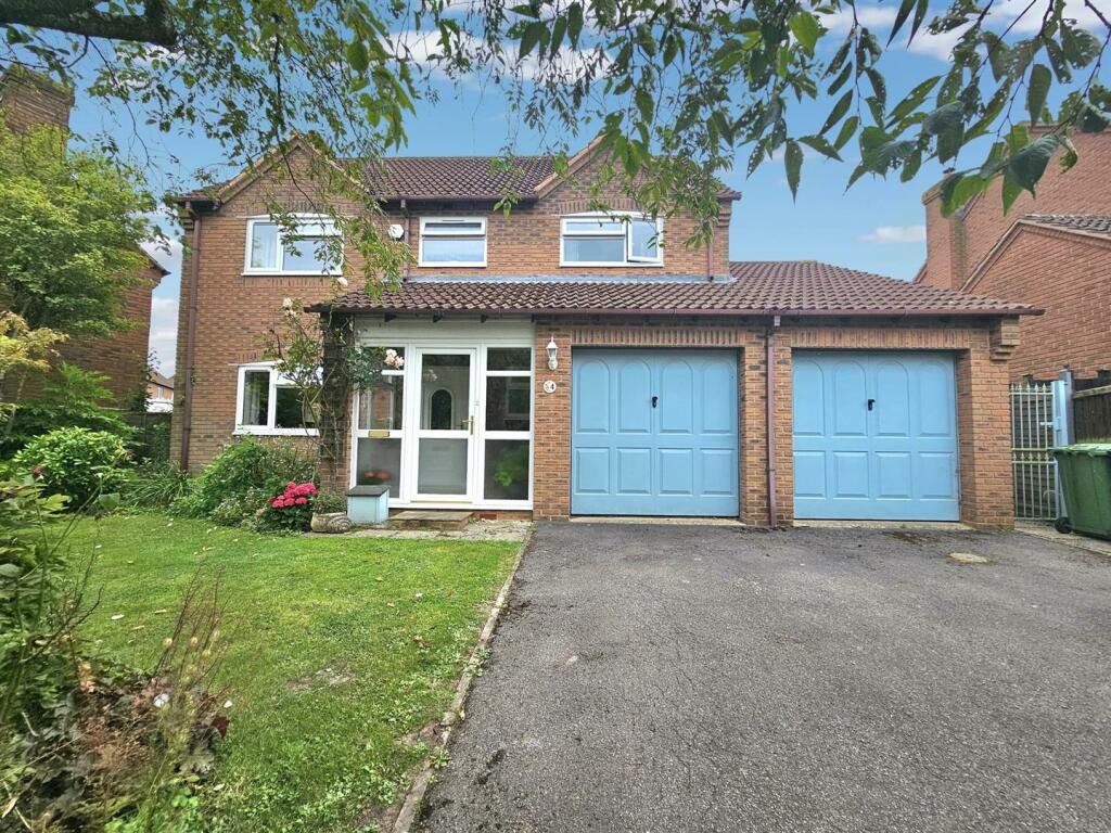 Main image of property: Sovereign Chase, Staunton, Gloucester