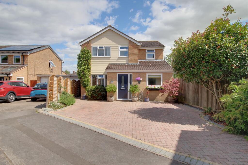 Main image of property: Oak Way, Huntley