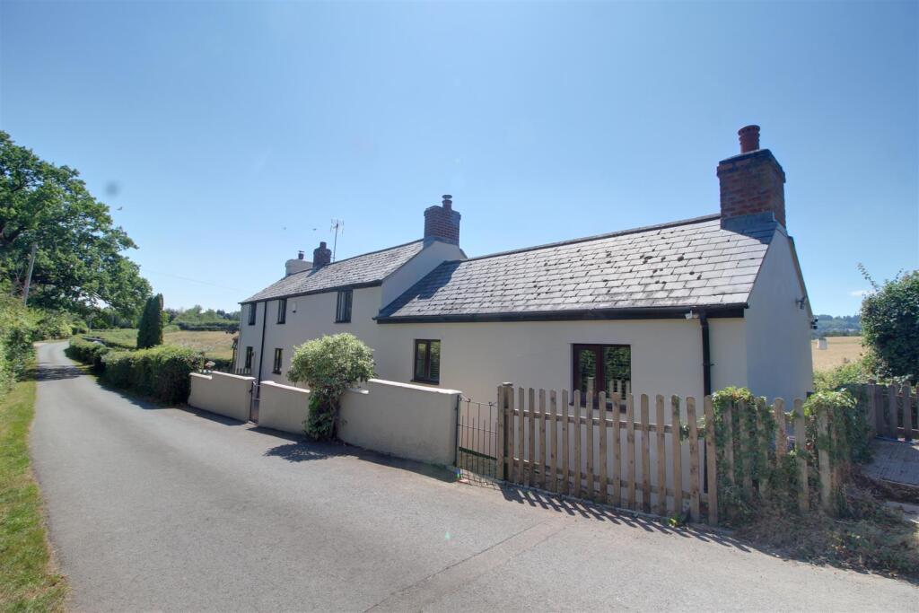 Main image of property: Solomons Tump, Huntley, Gloucester