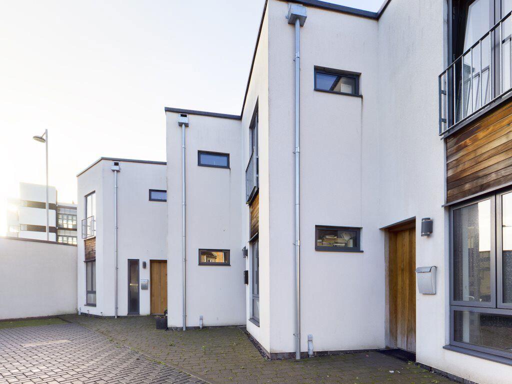Main image of property: Mastins Court, Boston