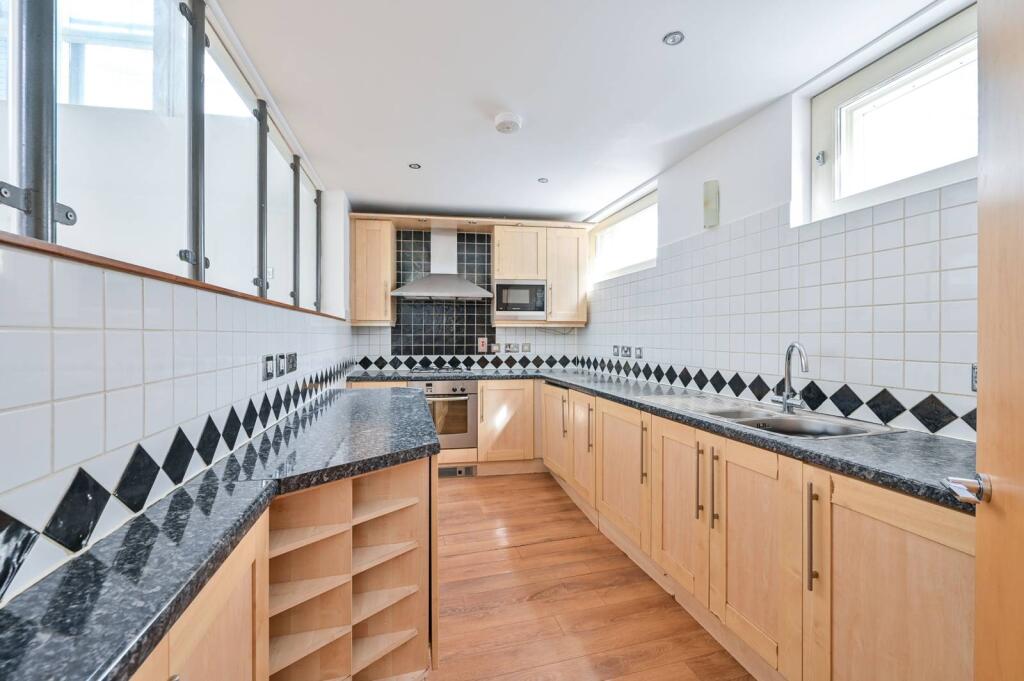 Main image of property: Graduate Place, London Bridge, London, SE1