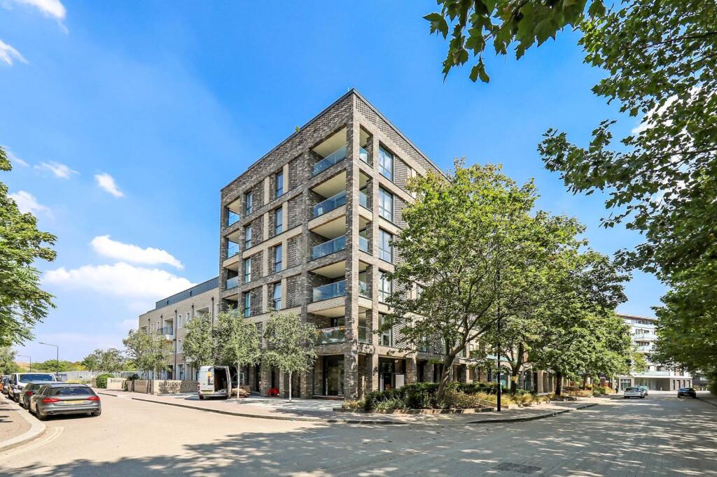 Main image of property: Claremont House, Canada Water, London, SE16