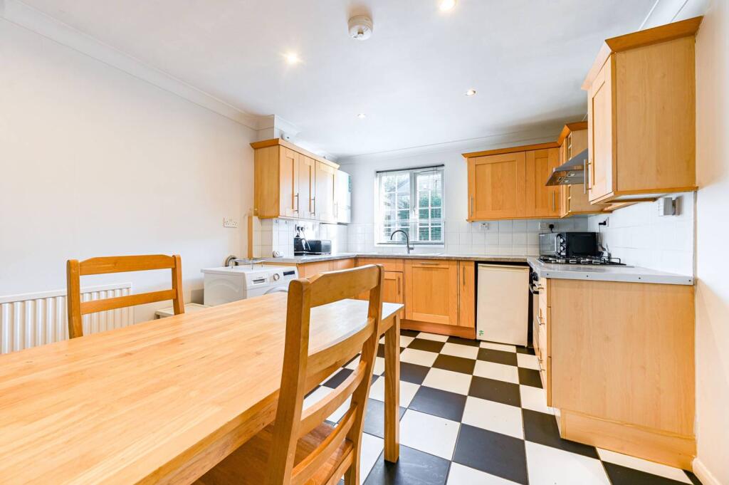 Main image of property: Chargrove Close, Canada Water, London, SE16