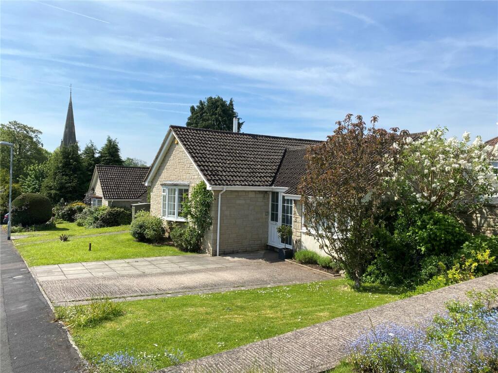4 bedroom bungalow for sale in Kippax Avenue, Wells, Somerset, BA5