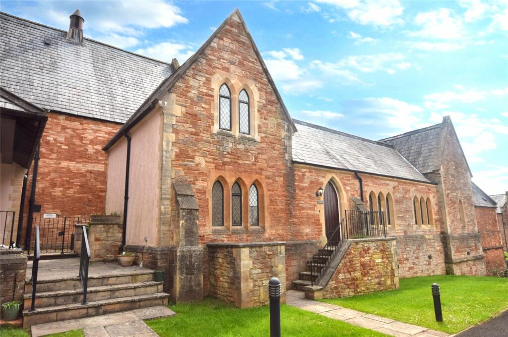 2 bedroom terraced house for sale in Moffats Drive, South Horrington