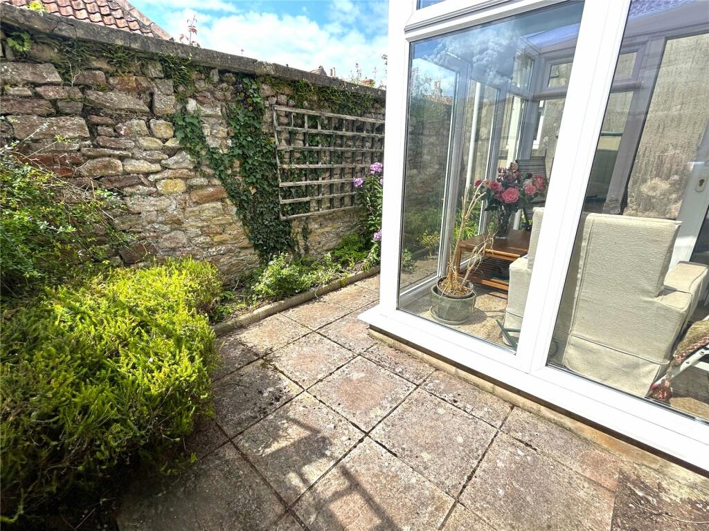 Additional property image - Lawpool Court, Wells, BA5