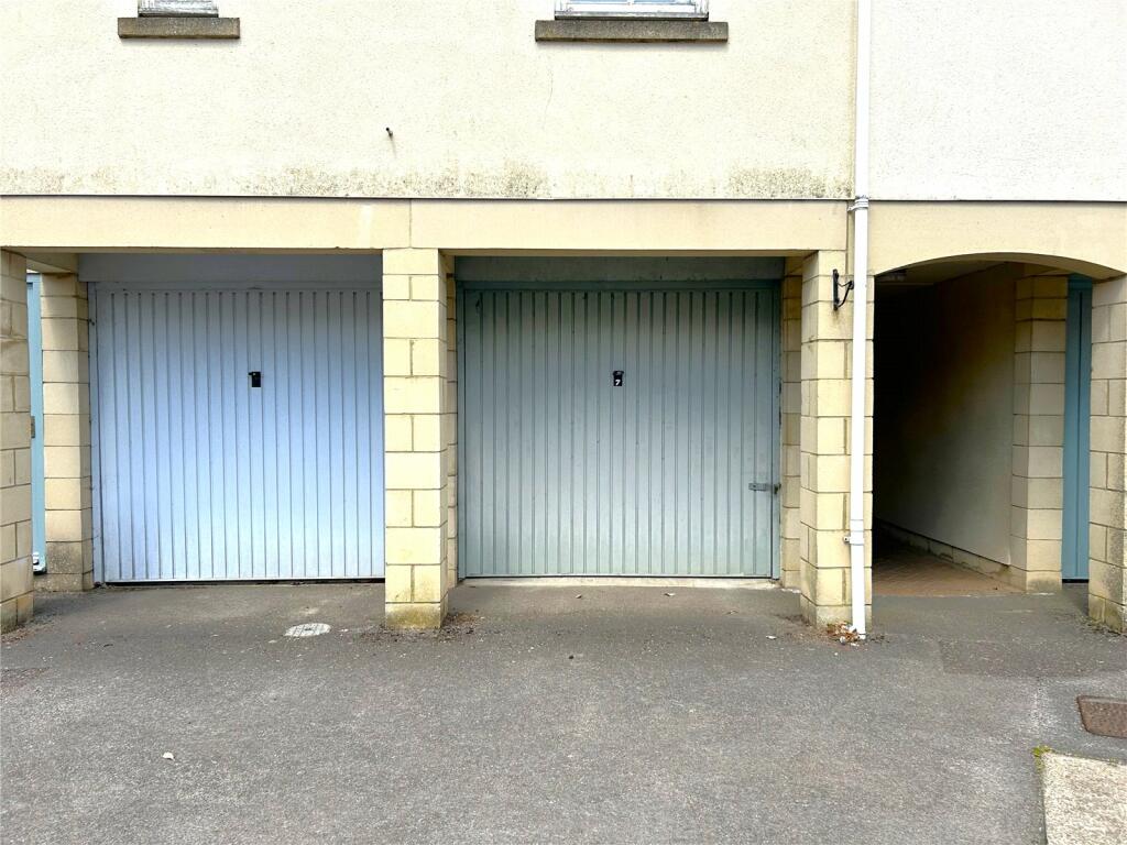 Additional property image - Lawpool Court, Wells, BA5