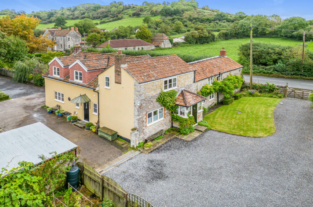 Additional property image - Worth, Worth, Wells, BA5