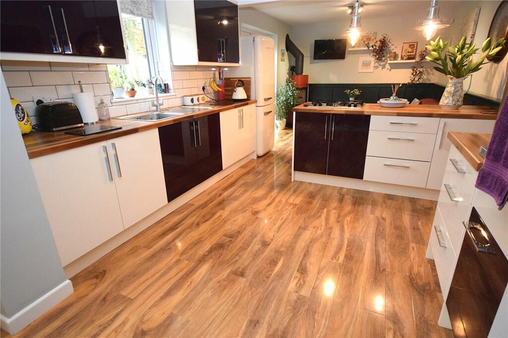 Additional property image - Read Mead, Glastonbury, Somerset, BA6