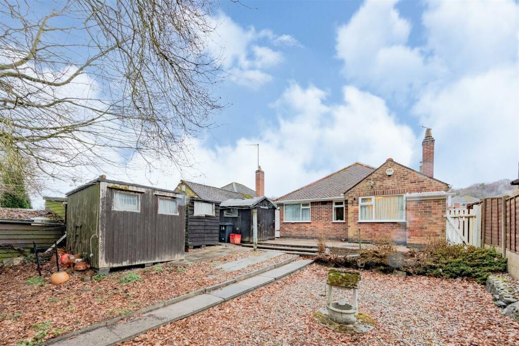 3 bedroom detached bungalow for sale in Rosemary Crescent, Whitwick, LE67