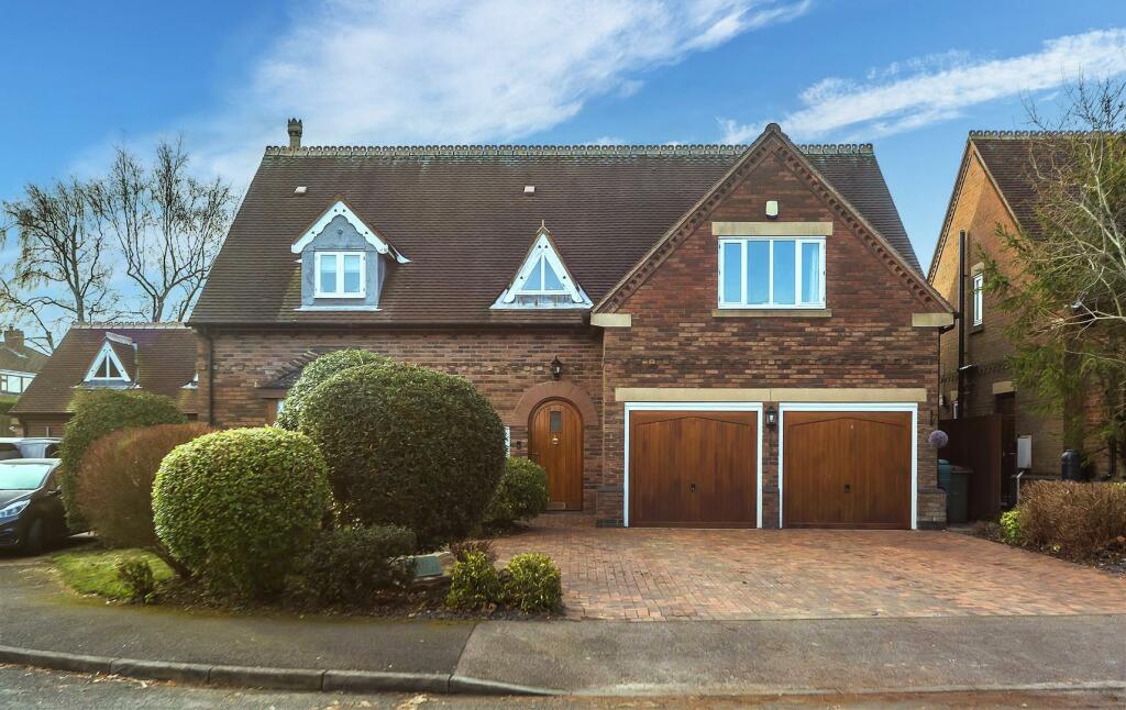 4 bedroom detached house for sale in Henry Dane Way, Newbold Coleorton