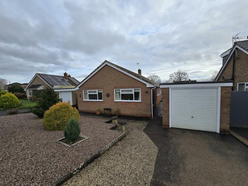 3 bedroom detached bungalow for sale in Priorfields, AshbyDeLaZouch