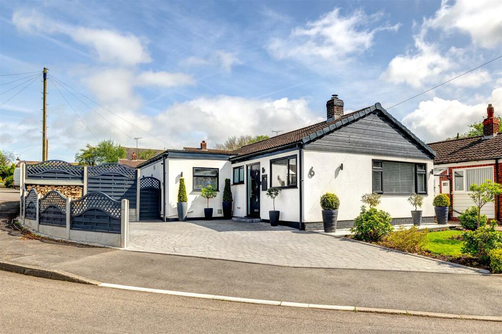 2 bedroom detached bungalow for sale in Hillside, Appleby Magna, DE12