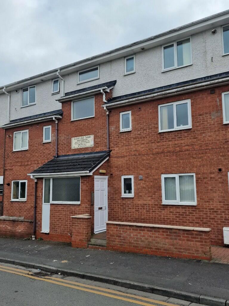 Main image of property: Oliver Lane, Ellesmere Port, Cheshire, CH66