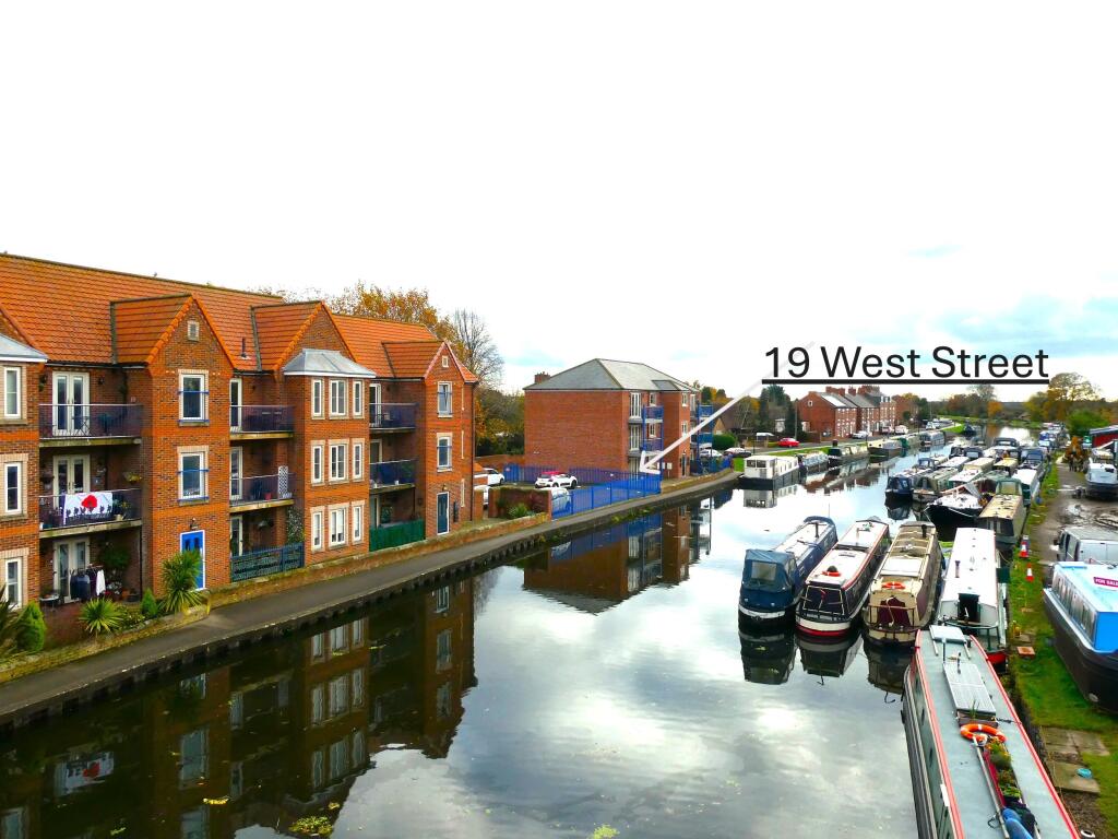 Main image of property: West Street, Thorne, DN8