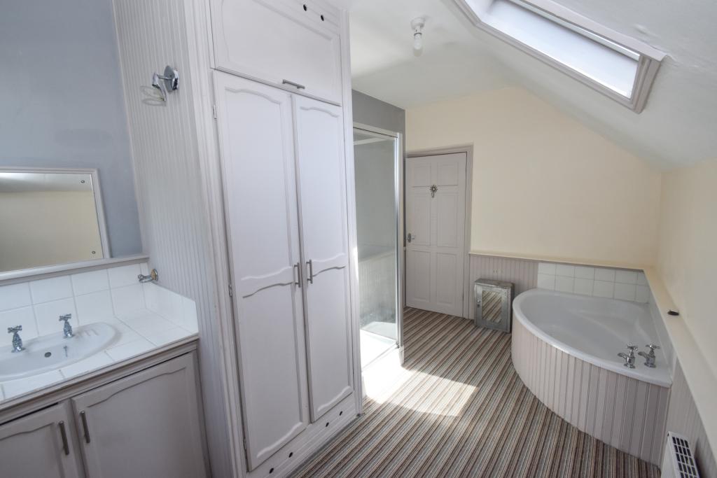 3 bedroom semidetached house for sale in Wilford Grove, Skegness, PE25