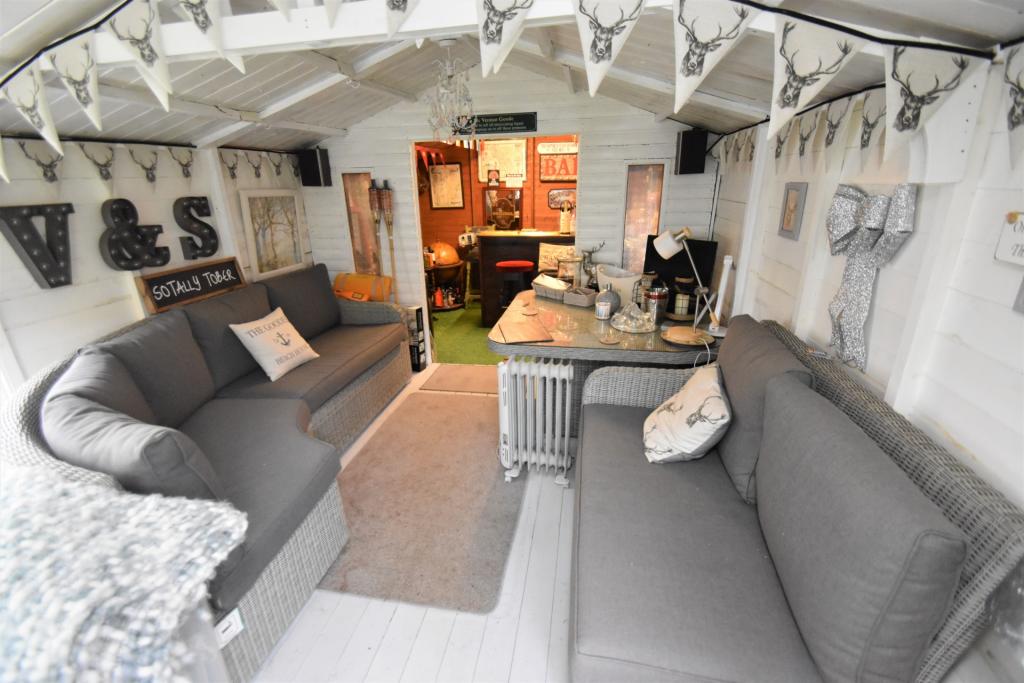 4 bedroom detached house for sale in Winthorpe Avenue, Skegness, PE25