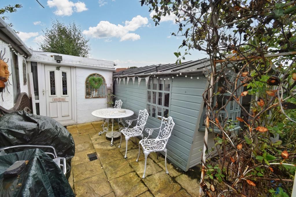 4 bedroom detached house for sale in Winthorpe Avenue, Skegness, PE25