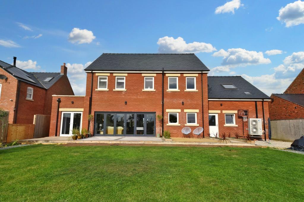 5 bedroom detached house for sale in Wildshed Lane, Burgh Le Marsh, PE24