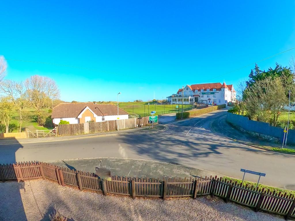 7 bedroom detached house for sale in St. Andrews Drive, Skegness, PE25