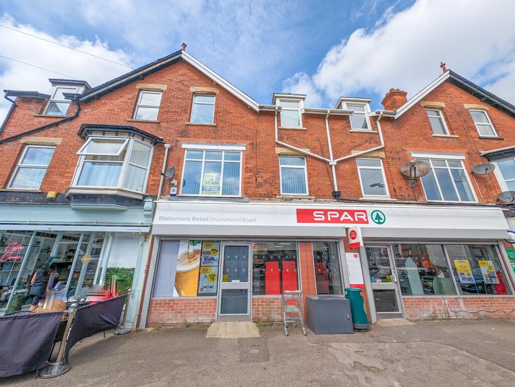 3 bedroom flat for sale in Drummond Road, Skegness, PE25