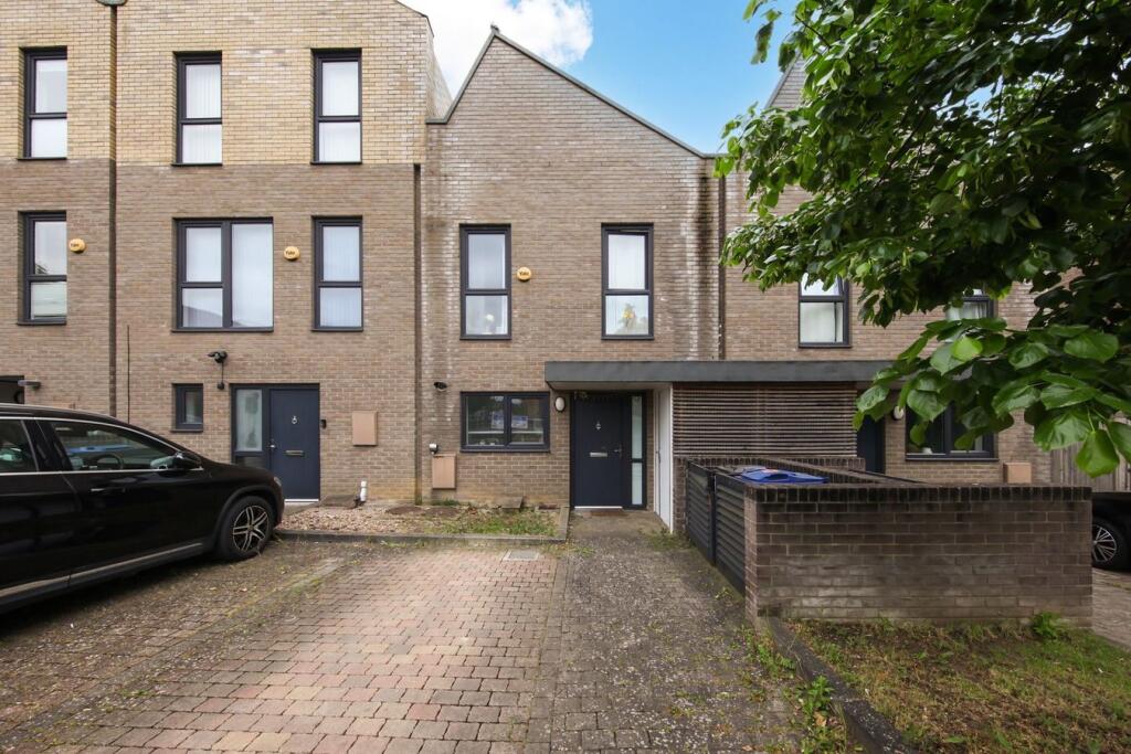 Main image of property: Rayners Lane, Harrow, HA2