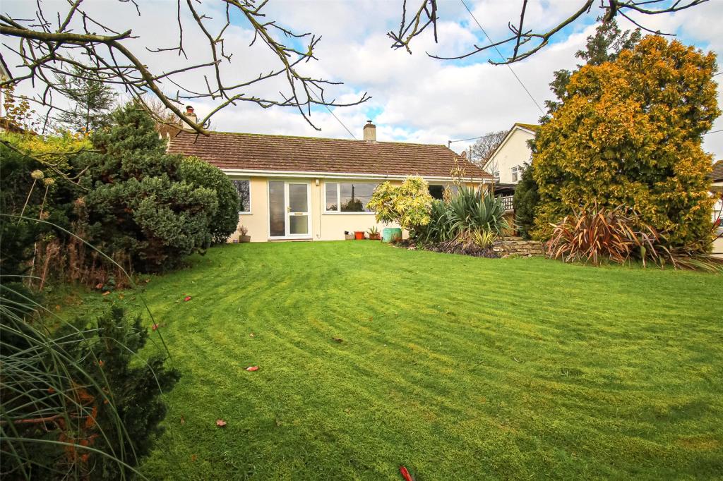 2 bedroom bungalow for sale in Littleham, Bideford, EX39