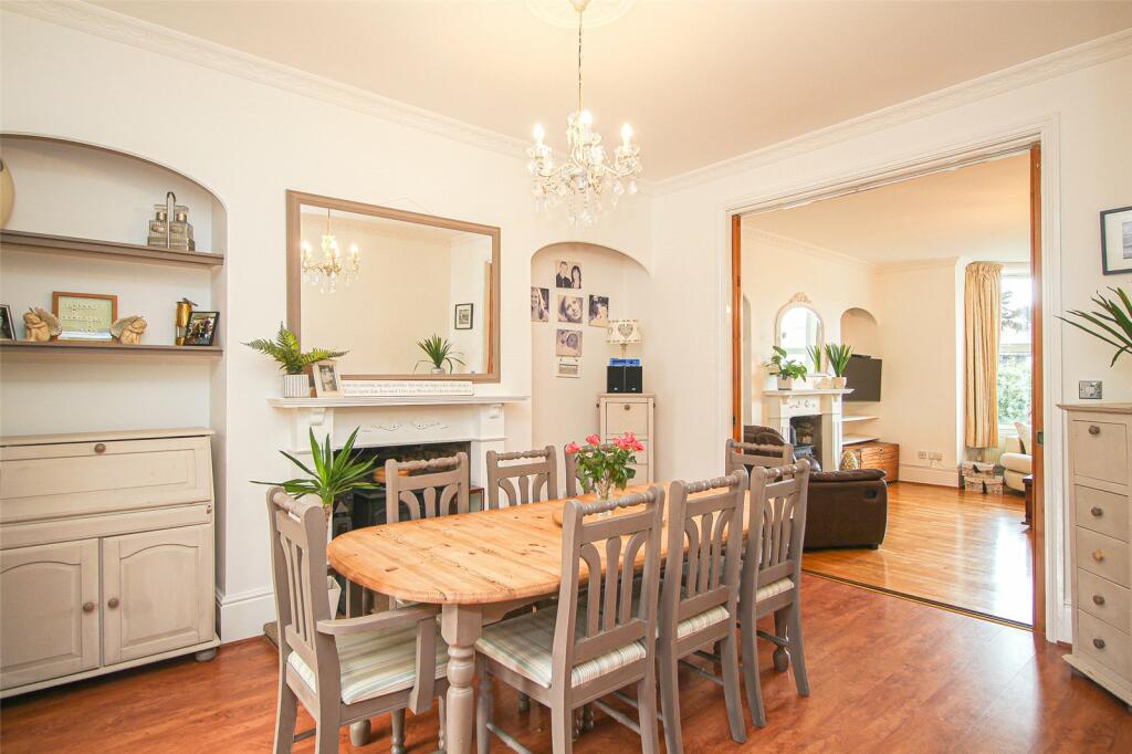 5 bedroom semidetached house for sale in Abbotsham Road, Bideford, EX39