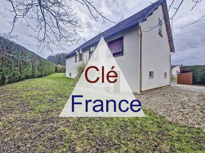 Main image of property: Auneuil, Oise, 60390, France