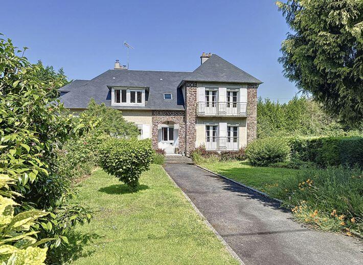 Main image of property: Le Mesnil-Rouxelin, Manche, 50000, France