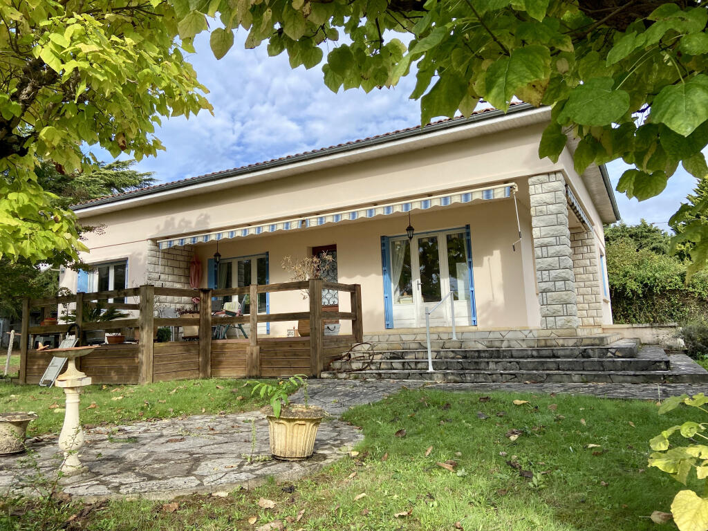 Main image of property: Allemans-du-Dropt, Lot-et-Garonne, 47800, France