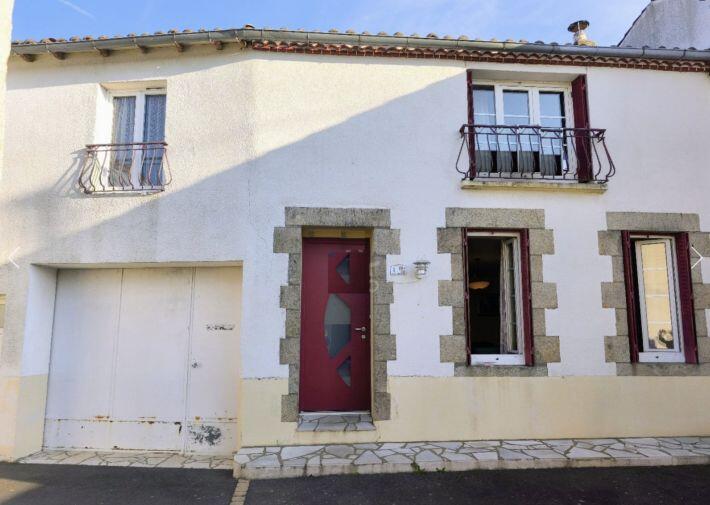 Main image of property: Tillieres, Maine-et-Loire, 49230, France