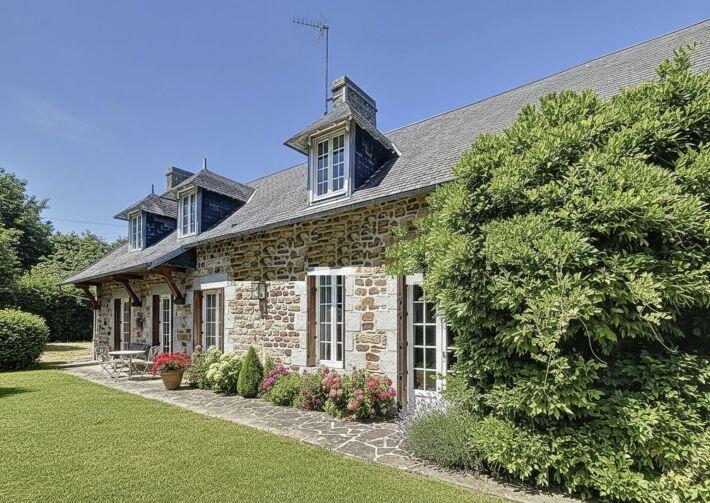 Main image of property: Saint-Pair-sur-Mer, Manche, 50380, France