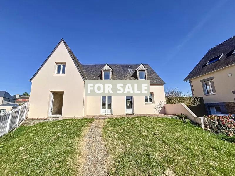 Main image of property: Saint-Pair-sur-Mer, Manche, 50380, France