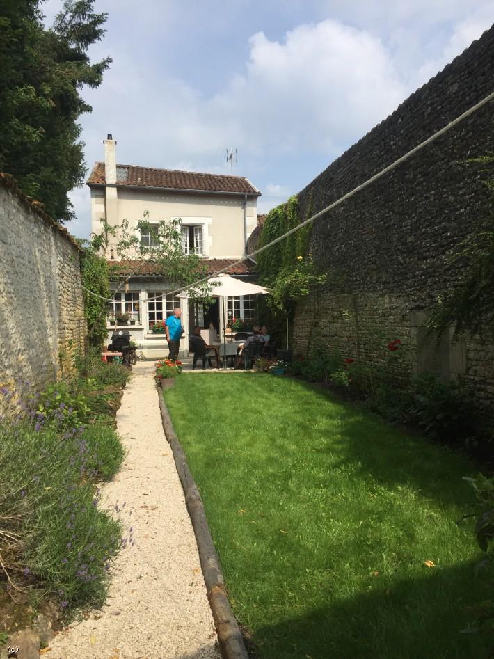 3 bedroom house for sale in ChampagneMouton, Charente, 16350, France