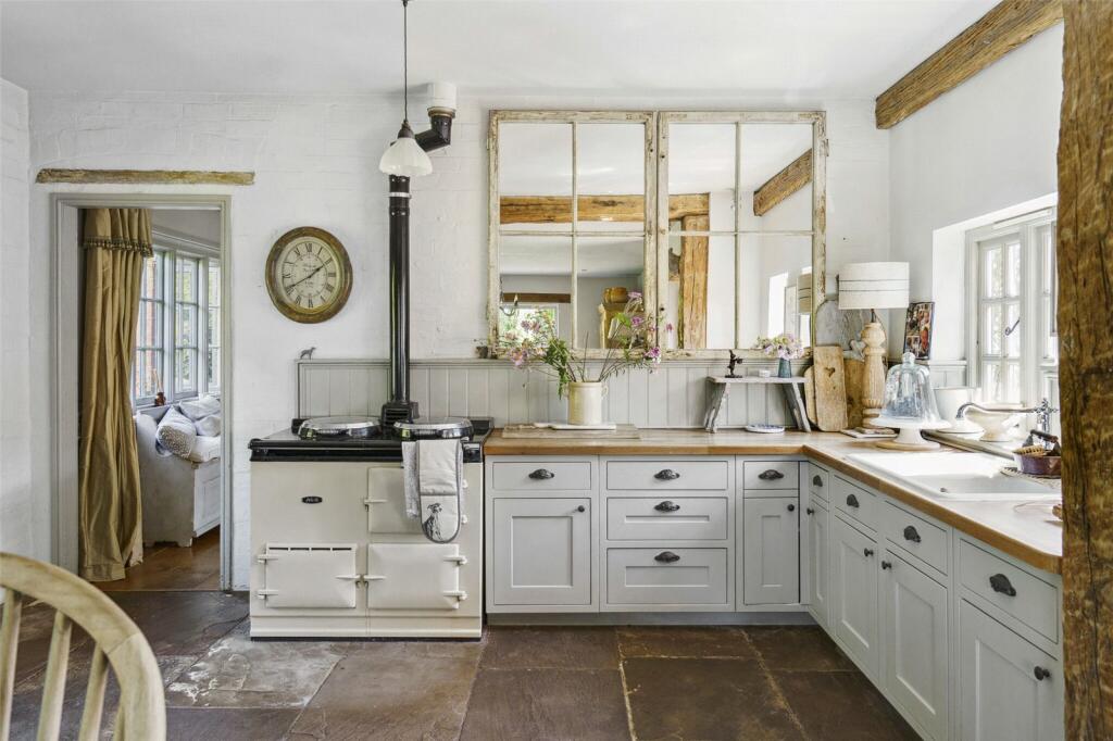 Additional property image - Broad Marston, Stratford-Upon-Avon, Warwickshire, CV37
