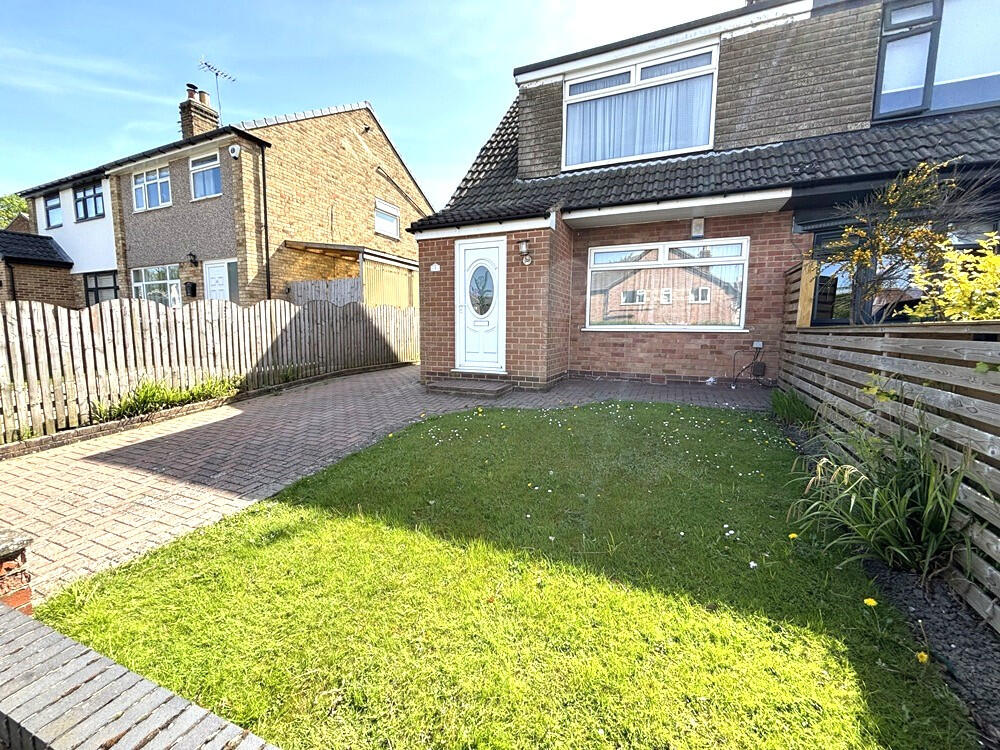 Main image of property: Linton Grove, Leeds, West Yorkshire, LS17