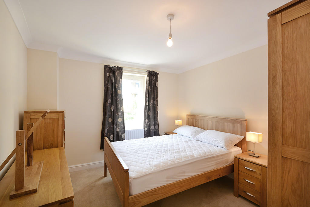 2 bedroom apartment for rent in Cypress House, 5 Woodland ...