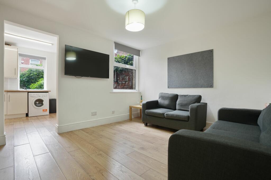 Main image of property: 10 Midland Street, City Centre