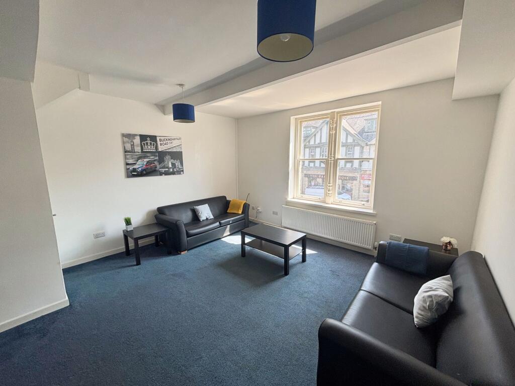 Main image of property: 918a Ecclesall Road, Sheffield